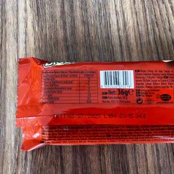 Eti Gıda Bir Dolu Gofretin İçerisinde Yer Fıstığı Parçacığı Yok