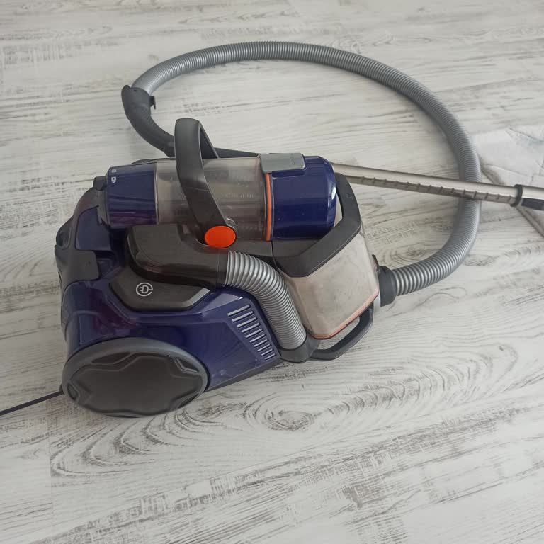 Electrolux Kullanım Zorluğu Yaşatan Süpürge Deneyimi