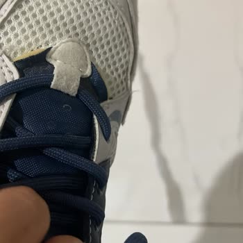 Lacoste 5 Aylık Ayakkabıda İp Verme Dikiş Atma Mevcut Değişim Talep Ediyorum