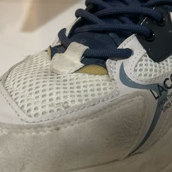 Lacoste 5 Aylık Ayakkabıda İp Verme Dikiş Atma Mevcut Değişim Talep Ediyorum