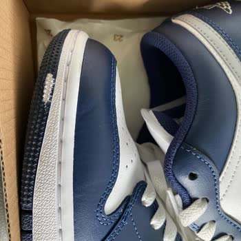 Nike 5000 TL'lik Ayakkabı 2 Günde Deforme Oldu!