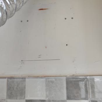 Kumtel Montaj Hatası Ve Garantisi Bitmeyen Ürün İçin Para Talebi