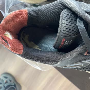 Boyner Ve Skechers Ayakkabıda Kalite Sorunu