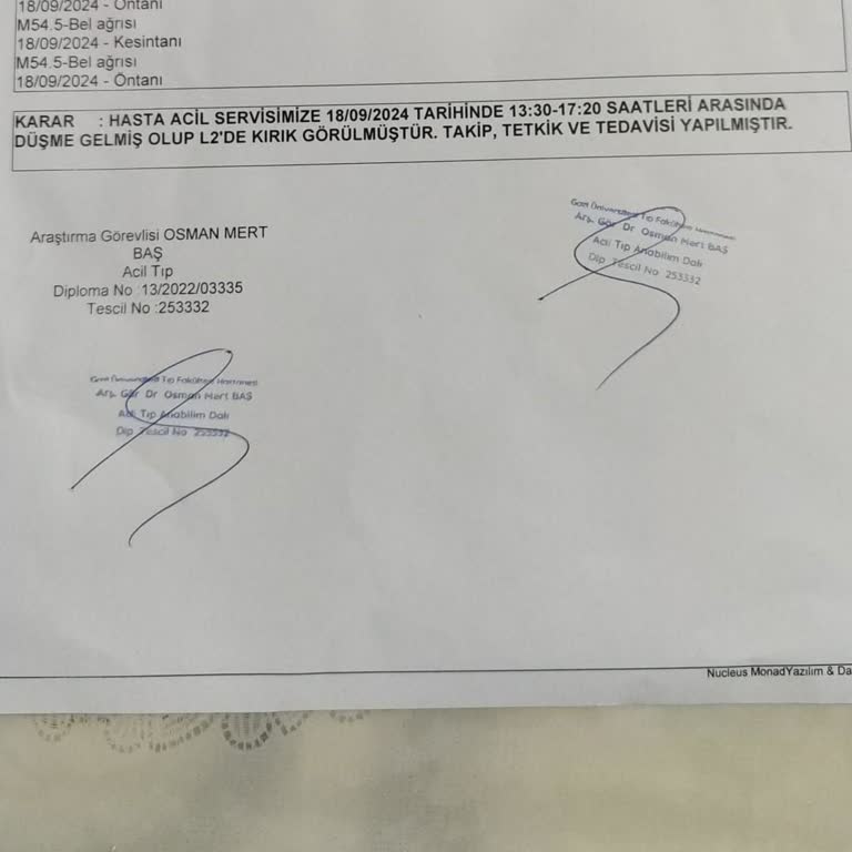 YHT (Yüksek Hızlı Tren) Hızlı Trende Bilet Kontrolündeki Personelin Duyarsız Ve Dikkatsizliği