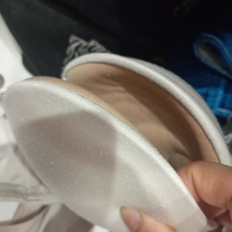 Penti Ürünü Bir Kez Makineye Attım Ve Süngeri Bozuldu