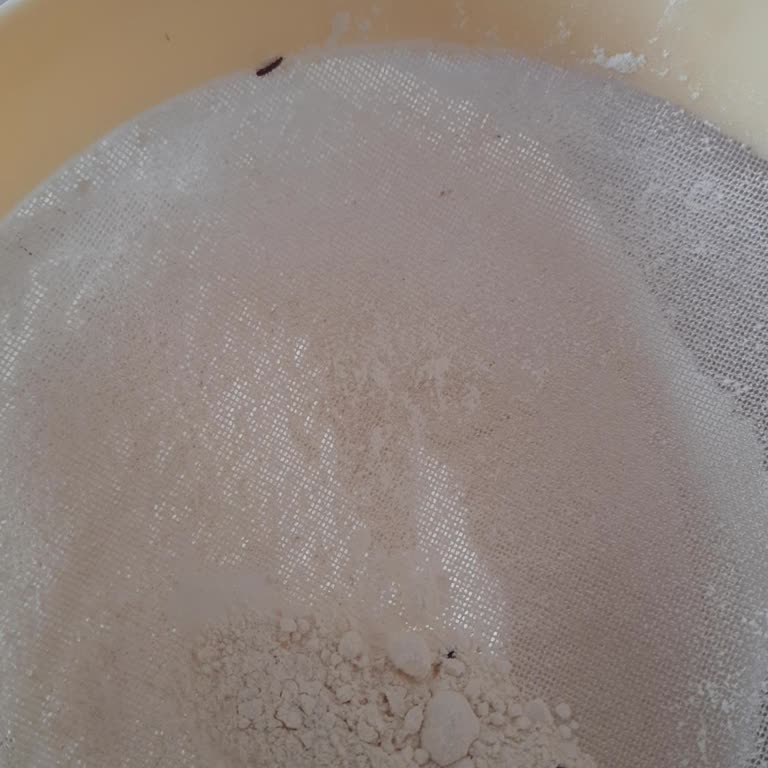 A101 Un Böceklendi, Marka Yeğenler