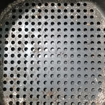 Kumtel XXL Airfryer İçinin Soyulma Durumu