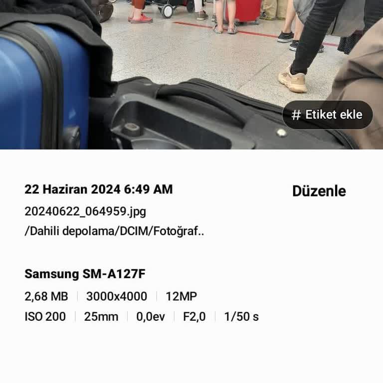 Ajet (Anadolu Jet) Uçağa Almıyor, Bilet Parasını Ödemiyor.