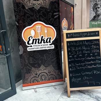 İstanbul Aydın Üniversitesi Üniversite Yemekhanesindeki Fiyatlar Ve Kalite Sorunu