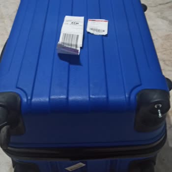 Turkish Airlines dañó las ruedas de mis maletas durante el vuelo