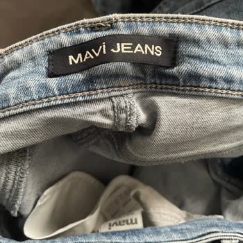 Mavi Sorumsuzluğu Pantolonlarım Çöp