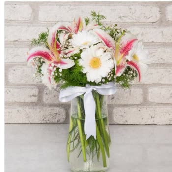 Çiçek Sepeti Sitedeki Çiçek İle Hazırlanan Çiçekler Çok Farklı