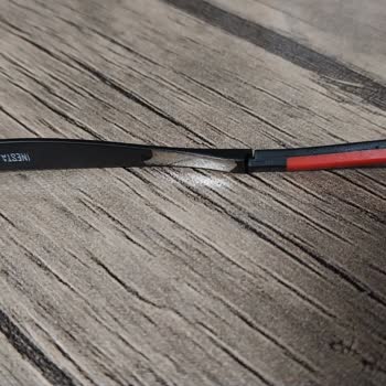 Atasun Optik'te Garanti Sorunu: Gözlük Boyası Attı!