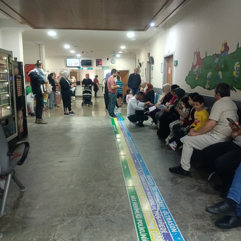 Trabzon Kanuni Araştırma Hastanesi Doktor Yetersizliği Yüzünden 3 Saatte Muayene Olduk