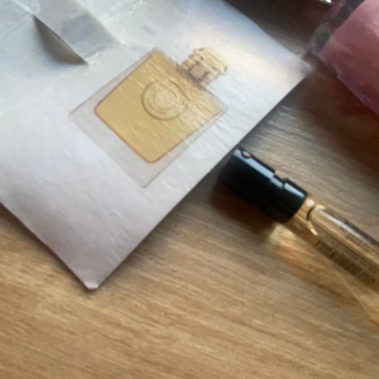 Sephora Her Şey Ipıslak Tester Akıtmış