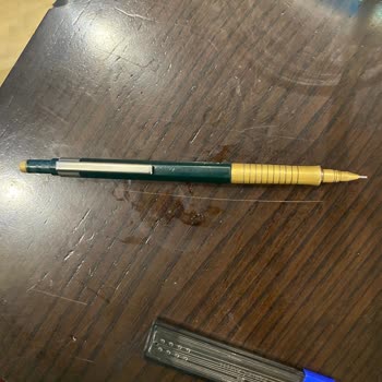 Faber-Castell Vario Lüks Versatil Kalem Uç Kırıyor