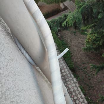 Vestel Yetkili Servisi Klima İçin Boruyu Dışarıda Bırakıyor.