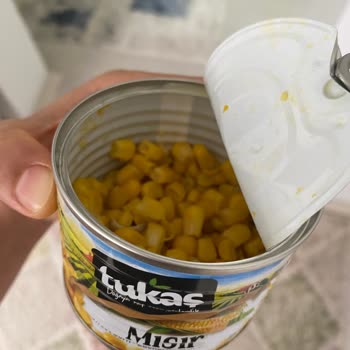 Tukaş Konserve Mısırdan Kurt Çıktı