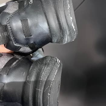 Calvin Klein 3 Ayda Deforme Olan Ayakkabı Hayal Kırıklığı!