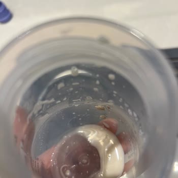 İlk Adımlarım Aptamil Sıvı Mama İçindeki Topaklar Ve Ulaşılamayan Telefonlar!