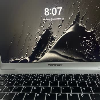 Monster Notebook Ekranım Kitlendi Hiçbir İşlem Yapılmıyor