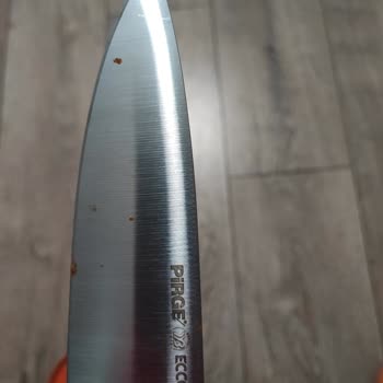 Pirge Bıçaklarım 2. Ci Yıkamada Paslandı