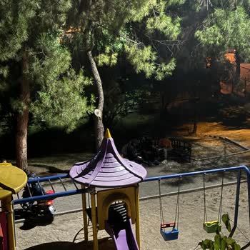 Pamukkale Belediyesi Mahallemizdeki Çocuk Parkında Gece Güvenlik Sorunu