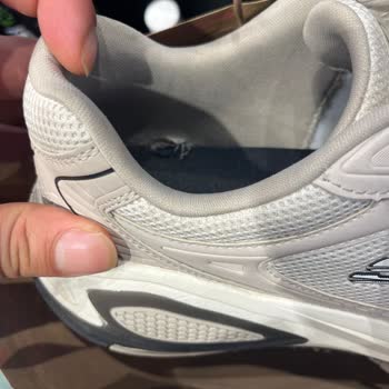 Skechers Ayakkabı Hatasını Kabul Etmiyor Ürünün Arkasında Değil