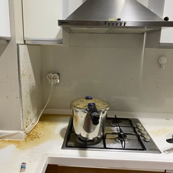 Fissler Düdüklüm Fasülye Haşlarken Patladı