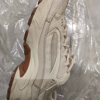 Skechers Ayakkabıda Beklenmedik Açılma Ve Hayal Kırıklığı