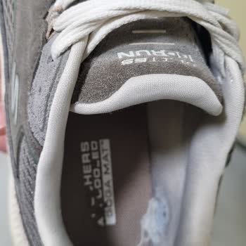 Skechers Benim İçin Pişmanlık