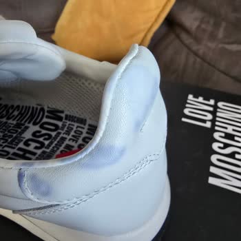 Boyner'den Aldığım Love Moschino Ayakkabının Renk Değiştirmesi