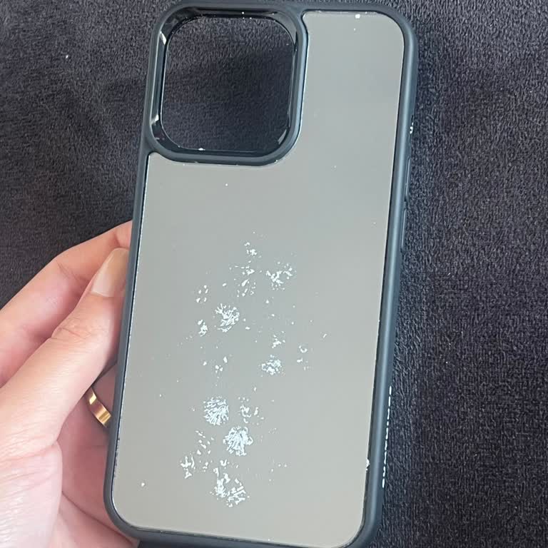 Sumthincs Telefon Kılıfımın Üzerindeki Desenler Çok Kısa Sürede Silindi