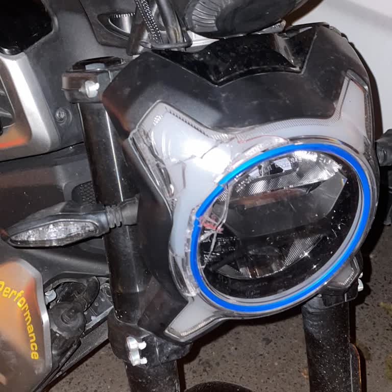 CFMOTO Clx250 Ön Far