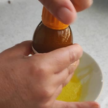 Argivit Classic Şurup Köpüklü Bir Şekilde Fışkırdı