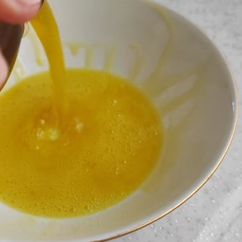 Argivit Classic Şurup Köpüklü Bir Şekilde Fışkırdı