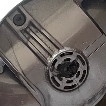 Dyson Şarjlı Süpürge Başlığı Kırıldı: Garanti Talebi