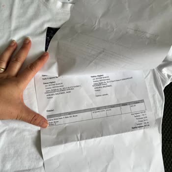 Boyner-Calvin Klein T-shirt Aldık Hatalı Geldi