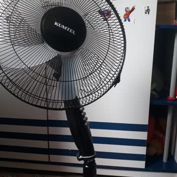 Kumtel Ataklı Vantilatör Dik Durmuyor