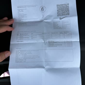 Nike Kalitesiz Ürün Satışında Kusuru Müşteride Buluyor