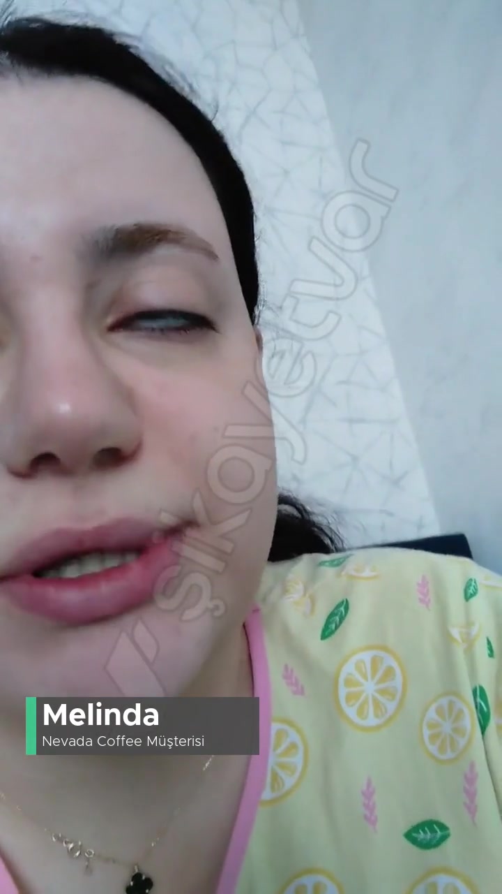 Nevada Coffee Sebepsiz Yere Küfür Ve Polis Çağırarak Beni Attılar! videonun kapak resmi