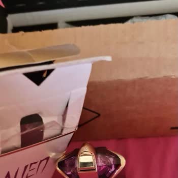 Perfume Mugler Alien de Sephora llegó en mal estado