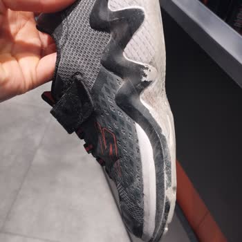 In Street Den Alınan 18 Günlük Skechers Ayakkabı Sorun Yokmuş