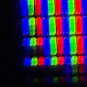 Samsung TV'de Sürekli Ölü Piksel Sorunu Ve Kalite Kontrol Eksikliği