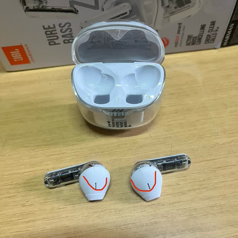 JBL Tune Flex Kulaklık Çatlaması