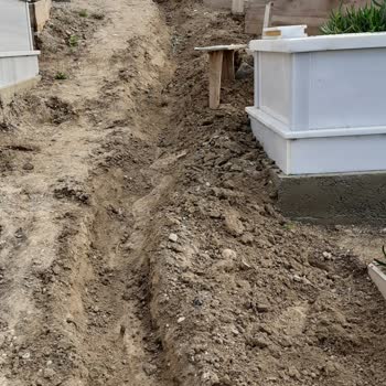 İstanbul Büyükşehir Belediyesi Büyükçekmece Ada 19 Yeni Mezarlar Su İçinde