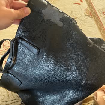 Guess Çantalar'ımın Derisi Soyuldu!