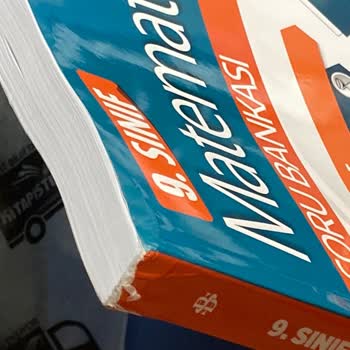 İşler Kitabevi Defolu Kitaplar Ve Kötü Müşteri Hizmeti Deneyimi