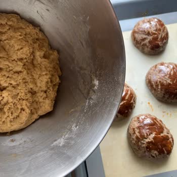 Söke Un Kötü Koku Ve Hamurda Kararma