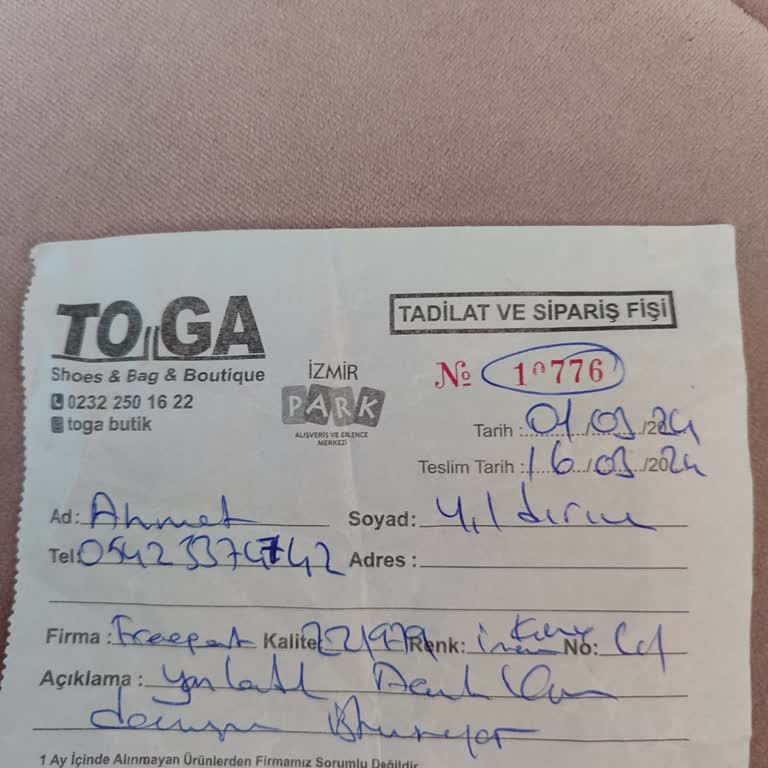 İzmir Park AVM To Ga Ayakkabıcılık